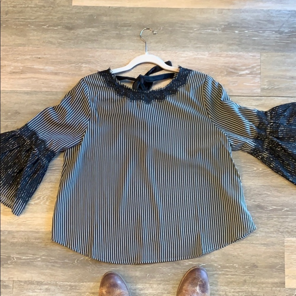 THML BLACK AND WHITE STRIPES